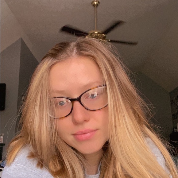 Meet your Posher, Grace - Picture 1 of 1